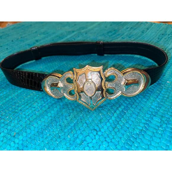 VINTAGE ALEXIS KIRK BLACK ALLIGATOR GOLD & SILVER BUCKLE ADJUSTABLE SIZE BELT - Picture 1 of 16